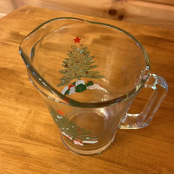 Vintage Christmas 7 Piece Beverage Set by Crisa - 1 Pitcher & 6 Glasses #7505 - Picture 9 of 14